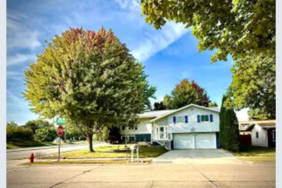 2471 E Mark Dr, Sheboygan, WI 53083 - Photo 1