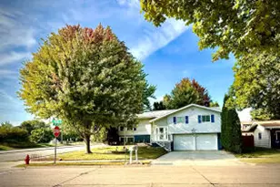 2471 E Mark Dr, Sheboygan, WI 53083 - Photo 1