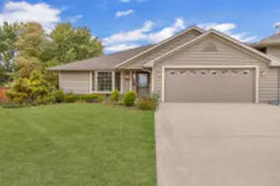 1404 Tumbleweed Ln, Sheboygan Falls, WI 53085 - Photo 1