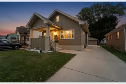 2123  Carlisle Ave, Racine, WI 53404 - Photo 1