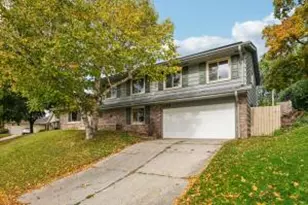 1164 Downing Dr, Waukesha, WI 53186 - Photo 1