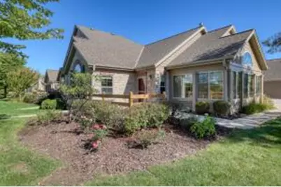 W155N7061  Amberleigh Cir, Menomonee Falls, WI 53051 - Photo 1