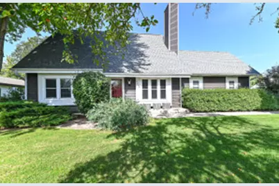 2840  Catherine Dr, Racine, WI 53402 - Photo 1