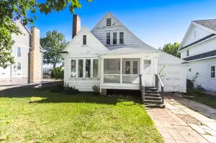 1626 Evergreen Ln, Lake Geneva, WI 53147 - Photo 1