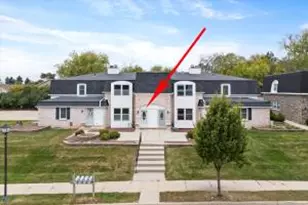 2057 Chateau Ct, Grafton, WI 53024 - Photo 1