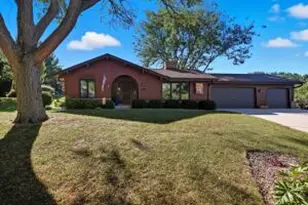 2907 Cone View Ln, Waukesha, WI 53188 - Photo 1