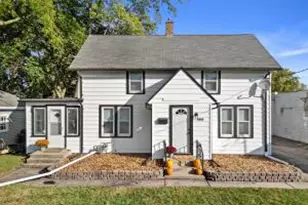 1206 15th Ave, Racine, WI 53182 - Photo 1