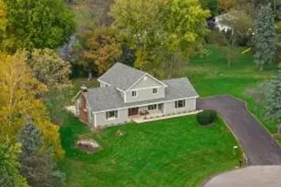 S35W27615 Country Club Ct, Waukesha, WI 53189 - Photo 1