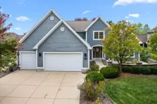 2704 Kettle Ridge, West Bend, WI 53090 - Photo 1