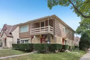 2602 N 72nd St, Wauwatosa, WI 53213 - Photo 1