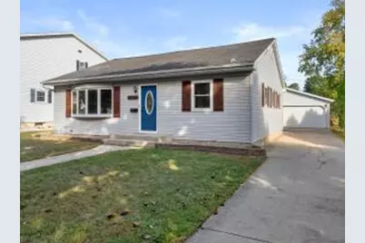 1117 N 6th St, Manitowoc, WI 54220 - Photo 1