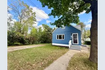 1900 S 95th St, West Allis, WI 53227 - Photo 1