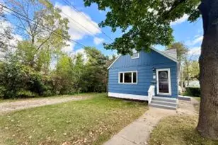 1900 S 95th St, West Allis, WI 53227 - Photo 1