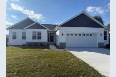 315  Ridgeview Dr, Lake Mills, WI 53551 - Photo 1