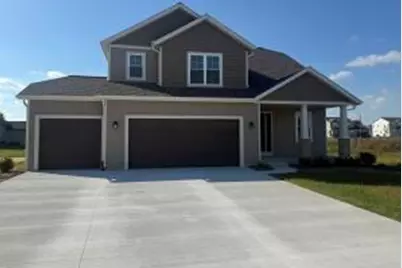 411  Ridgeview Ct, Lake Mills, WI 53551 - Photo 1