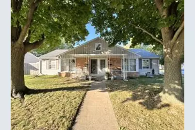 418  Washington St #420, Grafton, WI 53024 - Photo 1