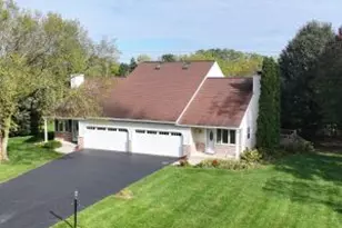 1335 Jensen Ct, Delafield, WI 53018 - Photo 1