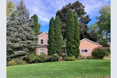 708  Lake St, Delafield, WI 53018 - Photo 1