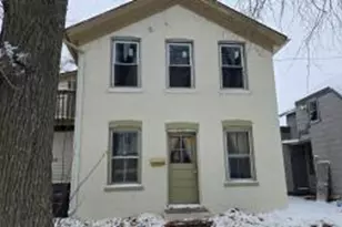 1212 N 12th St, Sheboygan, WI 53081 - Photo 1