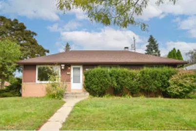 6630 W Kinnickinnic River Pkwy, Milwaukee, WI 53219 - Photo 1