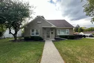 3275 N 93rd St, Milwaukee, WI 53222 - Photo 1