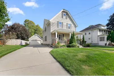 274 S Walnut St, Mayville, WI 53050 - Photo 1