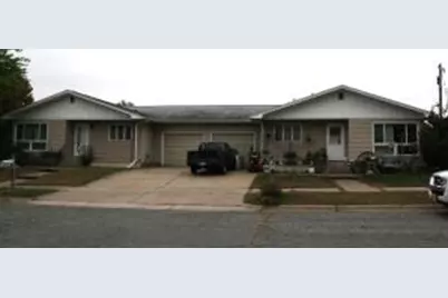 1003  Monroe St #1005, Onalaska, WI 54650 - Photo 1