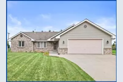 1596  Oriole Dr, Hartford, WI 53027 - Photo 1
