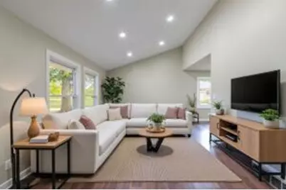 8014 S 13th St, Oak Creek, WI 53154 - Photo 1