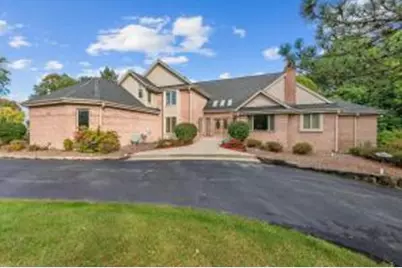 4580  Somerset Ln, Brookfield, WI 53045 - Photo 1