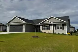 2850 Granite Ct, Sheboygan, WI 53081 - Photo 1