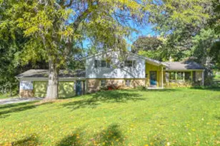 19250 Benington Dr, Brookfield, WI 53045 - Photo 1