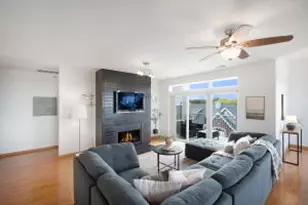 3862 S Lake Dr, Saint Francis, WI 53235 - Photo 1