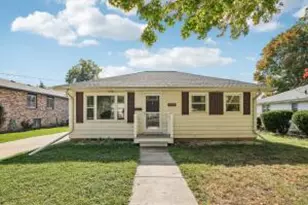 606 Phoenix St, Delavan, WI 53115 - Photo 1