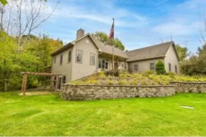 W209N11352  Reger Ct, Germantown, WI 53022 - Photo 1