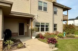 1815 New Port Vista Dr, Port Washington, WI 53074 - Photo 1