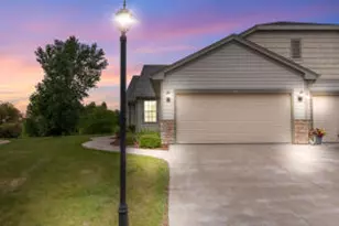 664 Farmstead Ct, Slinger, WI 53086 - Photo 1