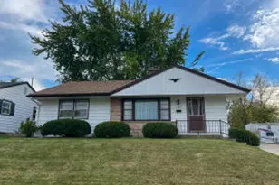 1329 Drexel Blvd, South Milwaukee, WI 53172 - Photo 1