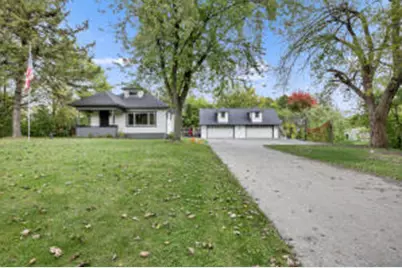 420  Kettle Moraine Dr, Slinger, WI 53086 - Photo 1