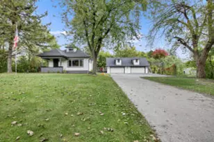 420 Kettle Moraine Dr, Slinger, WI 53086 - Photo 1