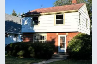 2750 N 61st St, Milwaukee, WI 53210 - Photo 1