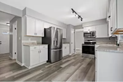 S80W23790  Parkview Dr, Vernon, WI 53103 - Photo 1