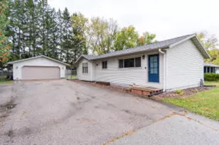 4930 Co Rd B, La Crosse, WI 54601 - Photo 1