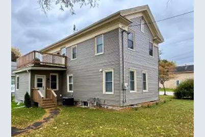 101 N 4th St, Fort Atkinson, WI 53538 - Photo 1