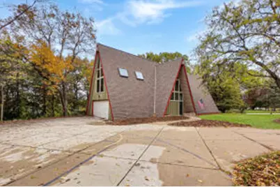 N67W32498  Wildwood Point Rd, Merton, WI 53029 - Photo 1