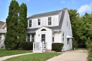 8308 Gridley Ave, Wauwatosa, WI 53213 - Photo 1