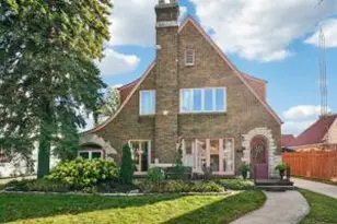 517 Melvin Ave, Racine, WI 53402 - Photo 1