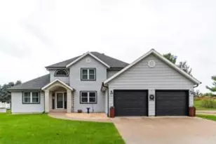 4800 33rd St, La Crosse, WI 54601 - Photo 1