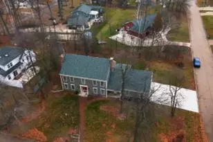 1127 Tanglewood Rd, Manitowoc, WI 54220 - Photo 1