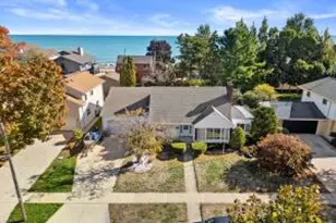 7205 2nd Ave, Kenosha, WI 53143 - Photo 1